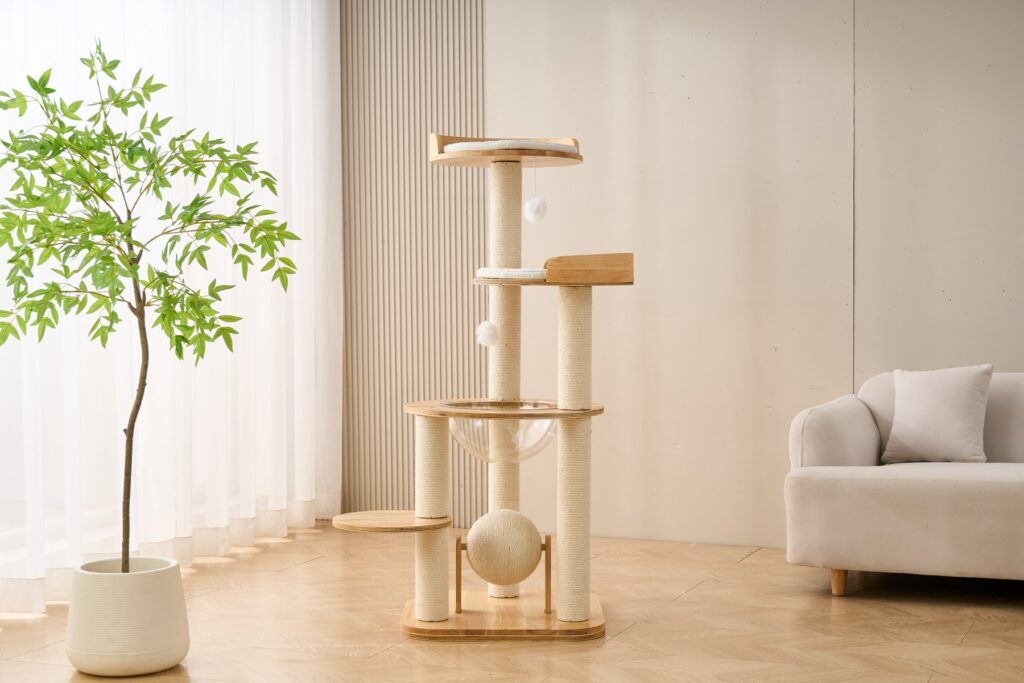 M01 Cat Tree, original product view 1