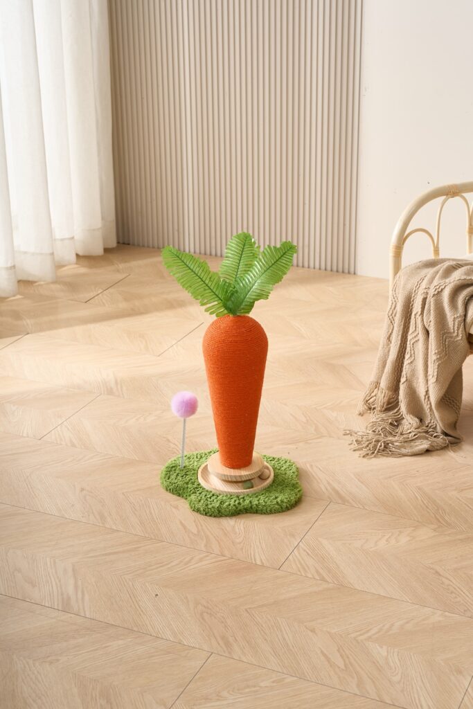 Carrot Scratching Post, original product view 1