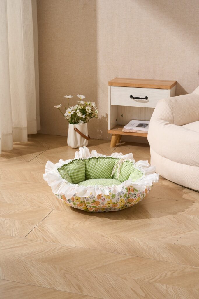 Ruffled Floral Cat Bed, original product view 3
