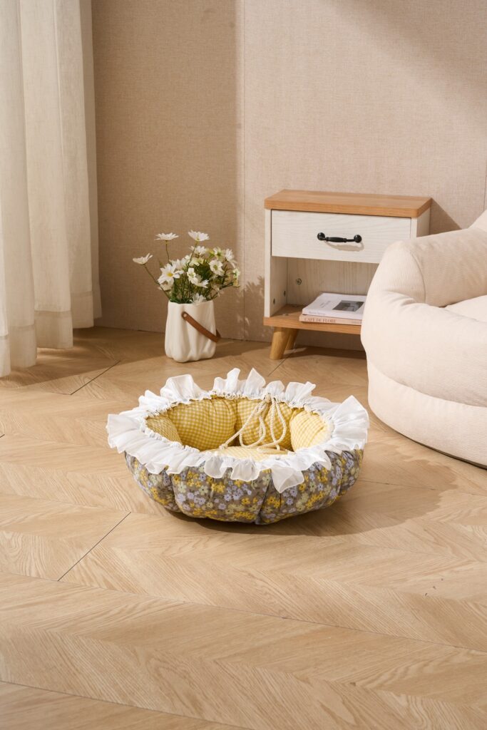 Ruffled Floral Cat Bed, original product view 4